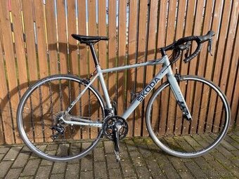 Silniční kolo Škoda - Superior