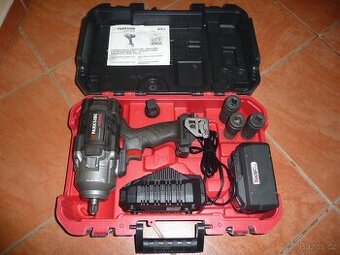 PARKSIDE PERFORMANCE® Aku rázový utahovák+8Ah+rychlonabíječ