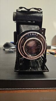 Měchový fotoaparát