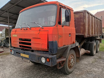 TATRA 815 - palubní deska, LP dveře-vyklápěcí okno