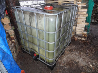 IBC kontejner, nádrž 1000l. klec + paleta plastova