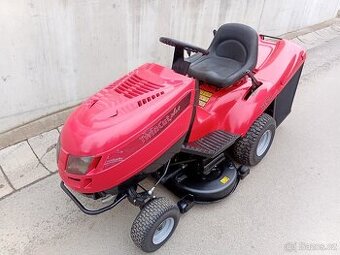 Prodám zahradní traktor Twin-Cut  13.5Hp manuál