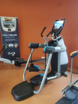 Precor AMT 885 OS P82 modelový rok 2019-2023