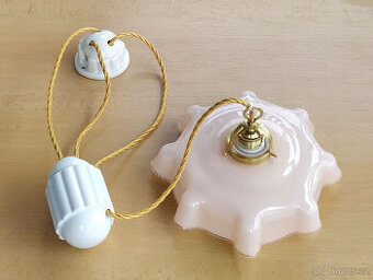 Starý stahovací lustr / stahovačka