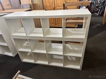 Hezký Policový regál Ikea Kallax 3x4