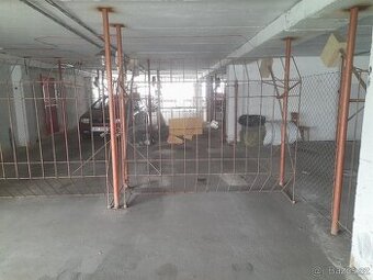 Pronájem garážového stání Praha 9