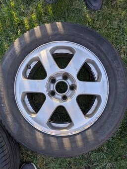 ALU litá kola Škoda 195/65 R15 s letními pneu Michelin 4mm