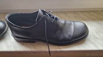 Kožené boty Baťa velikost. 45