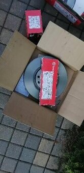 Sada brzdových kotouču a destiček brembo pro Peugeot,Citroen