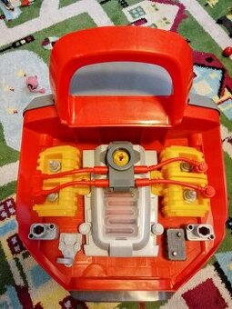 HRAČKA ROZEBÍRATELNÝ TRUCK MOTOR S EFEKTY