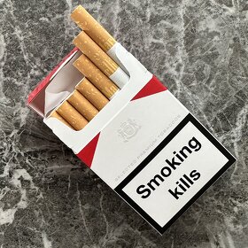 Cigarety Malboro, L&M