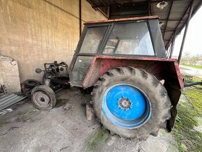 Prodej náhradní díly traktor Zetor 8011