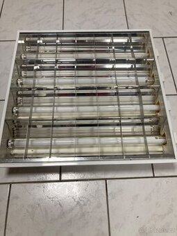 Modul 60x60 cm, 4x18w zářivka