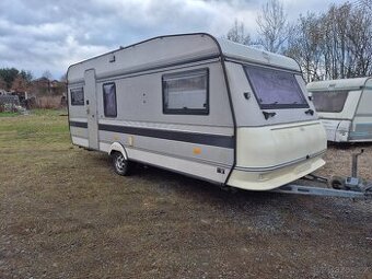 Karavan Hobby 545