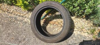 Zimní pneu 18" 245/45/18 Barum