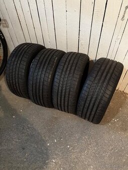Nové pneu Bridgestone Turanza T005