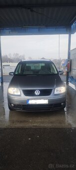 VW Touran 2.0 FSI