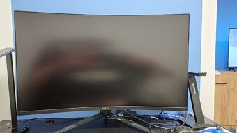 Herní monitor MSI G32CQ5P