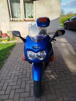 Prodám Suzuki GSX 600 f - 1