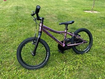 DĚTSKÉ KOLO CORE NIPPER 16" ROSÉ V-BRAKE