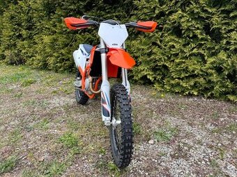 KTM 450 SX-F 2022