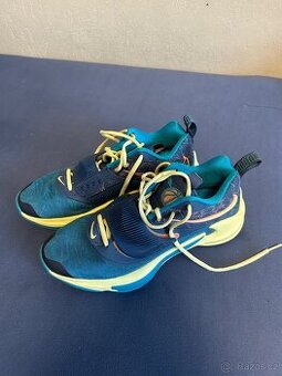 Basketbalové boty Nike Giannis vel. 43