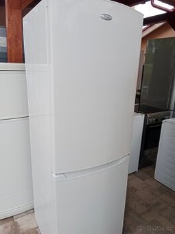 Lednice s mrazakem Vhirpool