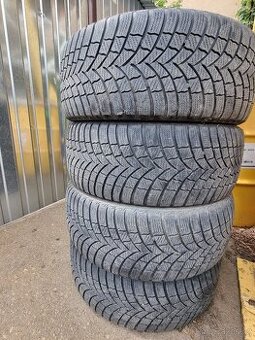 4 ks pneu 205/55 R16 BRIDGESTONE