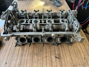 Hlava motoru 1.8T