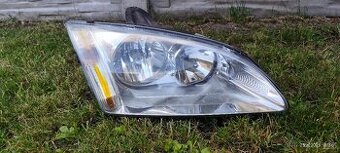 Ford Focus MK2 přední světlo pravé