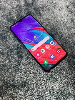 Samsung Galaxy A40 - 1