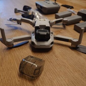 Dji Mini 2 SE 4K Fly More Combo