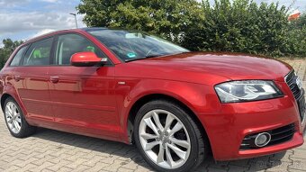 Audi A3 Spaceback 1.2 Tfsi - 77kW benzín  6ti rychl  5 dveří