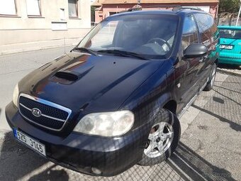 Kia Carnival 2.9 CRDI a KIA Sportage 2.0 16V