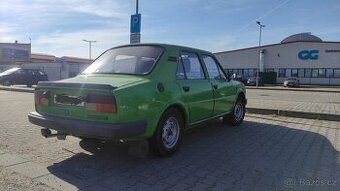 Škoda 120 L