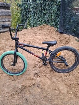 Mongoose bmx