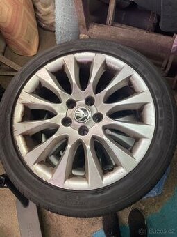 ALU KOLA ŠKODA + DUNLOP 225/45 r17 LETNÍ PNEUMATIKY