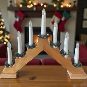 vánoční svícen svítící