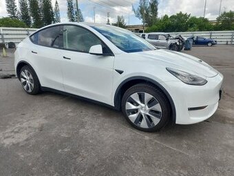 Tesla Model Y 75 Kwh  2021