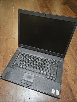 Dell Latitude E5500