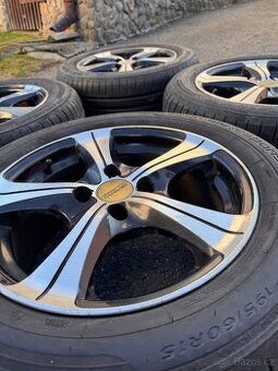 Prodám kola s pneu / 4x114.3 rozteč