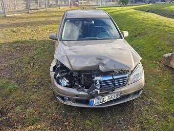 Prodám MERCEDES-BENZ C 180 115 kW rok.v.2009