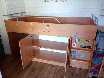 Detska yysena postel