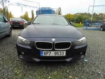 BMW Řada 3, 320 D - 1