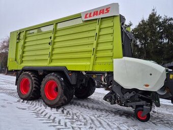 Senážní vůz Claas Cargos 8400 przyczepa samozbierajaca