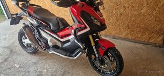 Honda x-adv 750 6rychlosti automat