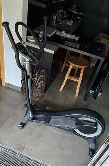 ST990 ELLIPTICAL CROSS TRAINER