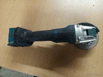 Bruska Aku Makita DGA519