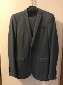 Pánský oblek – chlapecký oblek