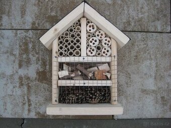 Hmyzí hotel - domeček